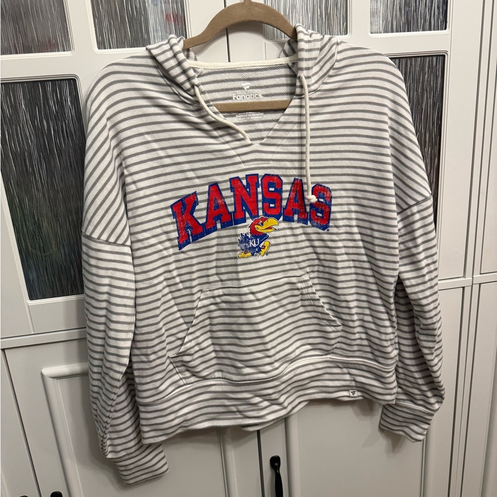 Kansas Jayhawks Fanatics Gray and White Sweatshirt